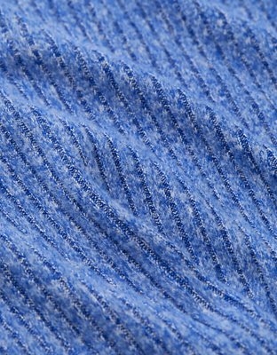 AE Long Sleeve Plush Crew Neck Top