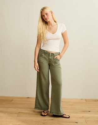 AE V-Neck Hey Baby Tee
