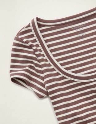 AE Scoop Neck Hey Baby Tee