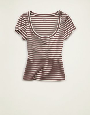 AE Scoop Neck Hey Baby Tee