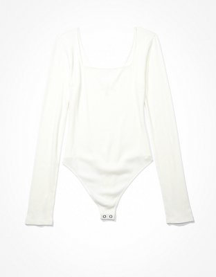 AE Body manga larga con cuello cuadrado