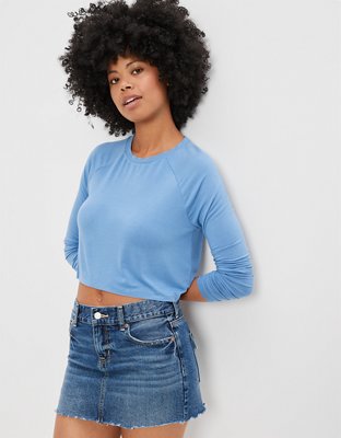 AE Cropped Long-Sleeve Notch Neck T-Shirt