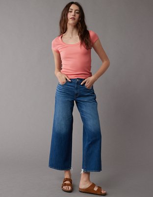 AE Scoop Neck Ribbed Hey Baby Tee