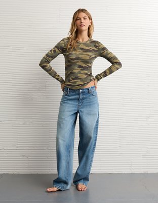 AE Long Sleeve Cozy Crewneck T-Shirt