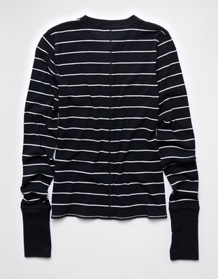 T-shirt de mangas largas con cuello henley AE