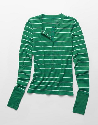 T-shirt de mangas largas con cuello henley AE