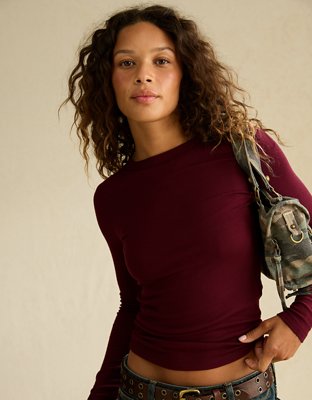 AE Cozy Crew Neck Long Sleeve T-Shirt
