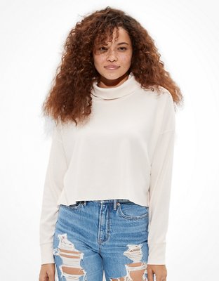 tan cropped tshirt