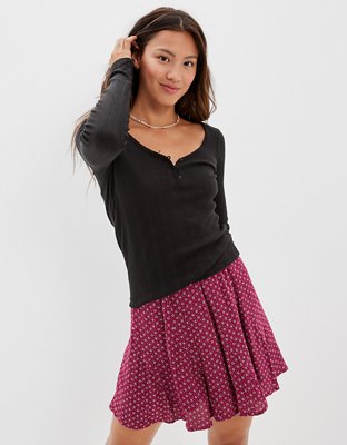 AE Long-Sleeve V-Neck Henley Tee