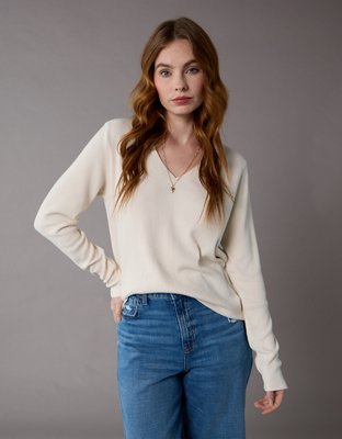 AE Long Sleeve Cozy V-Neck Top