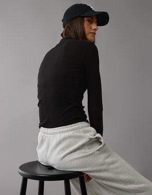Женские футболки American Eagle AE Soft & Sexy Long-Sleeve Mock Neck T-Shirt — фото 2