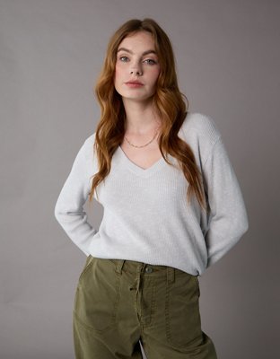 AE Long Sleeve Cozy V-Neck Top