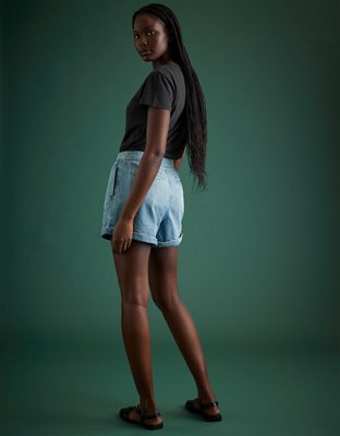 AE77 Premium Classic Crewneck T-Shirt