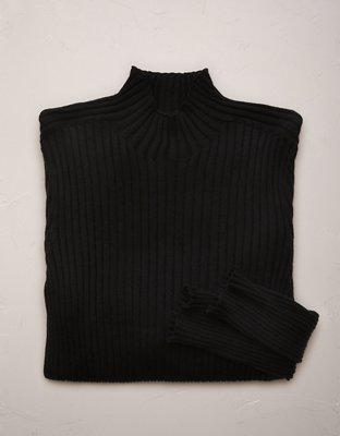 AE77 Premium Cashmere-Blend Turtleneck Sweater