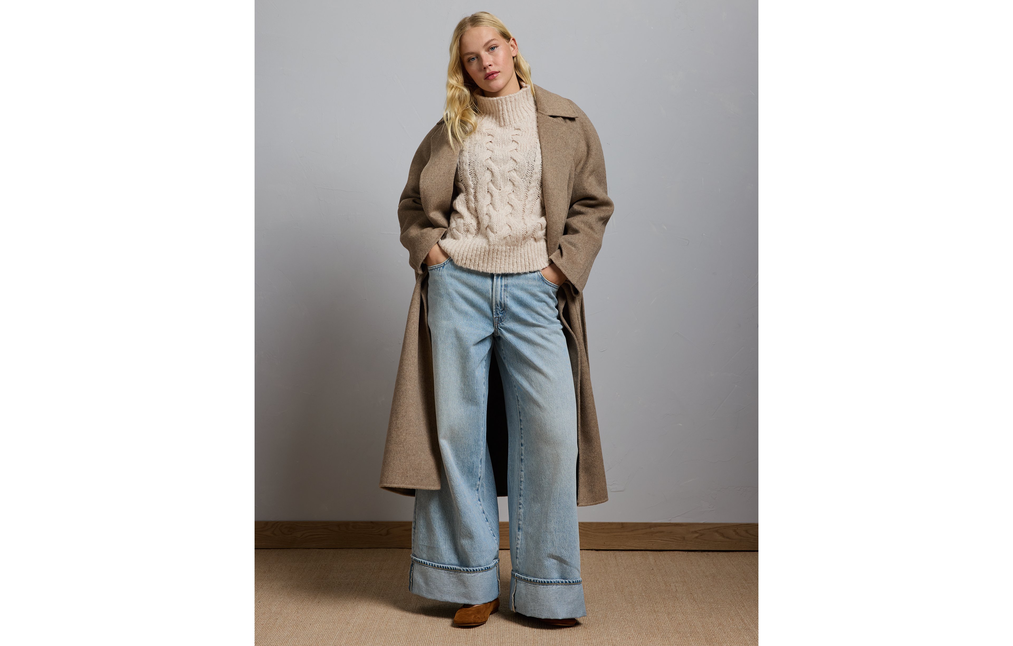 AE77 Premium Shrunken Cocoon Mock Neck Sweater