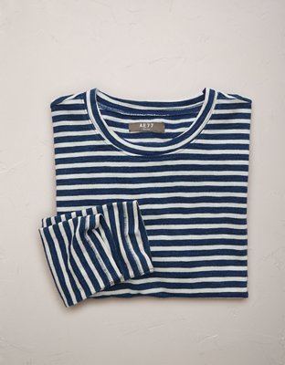 AE77 Premium Long-Sleeve Boxy Striped T-Shirt