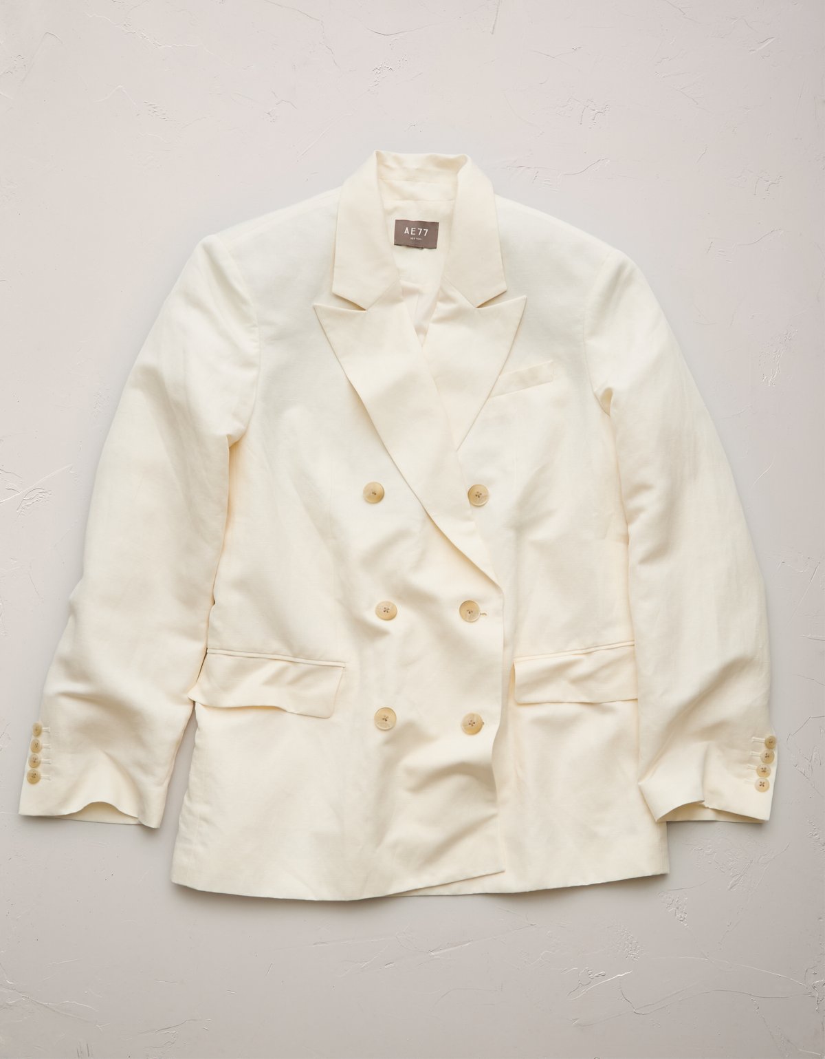 AE77 Premium Linen-Silk Blend Double-Breasted Blazer - image 3