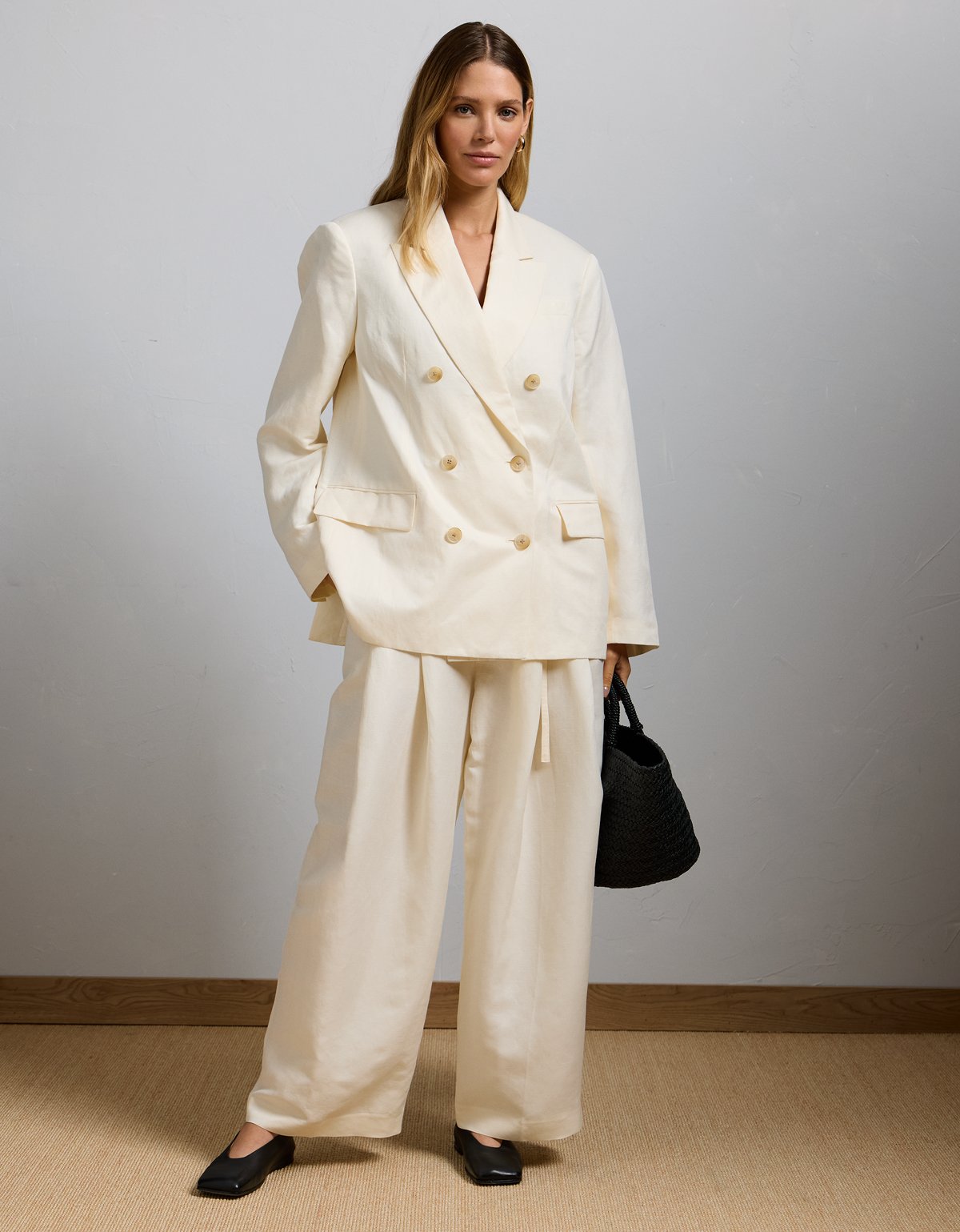 AE77 Premium Linen-Silk Blend Double-Breasted Blazer - image 5