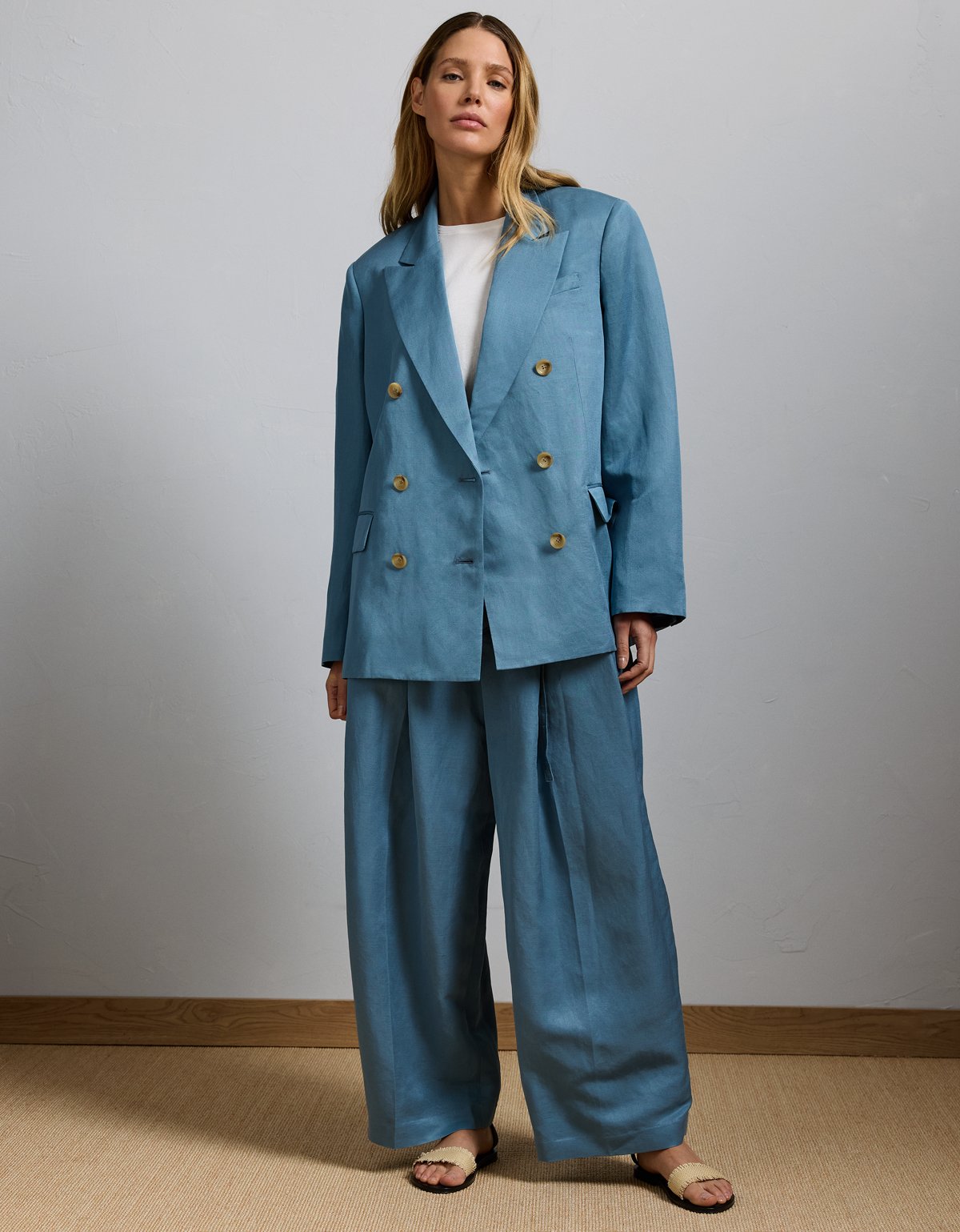 AE77 Premium Linen-Silk Blend Double-Breasted Blazer - image 2