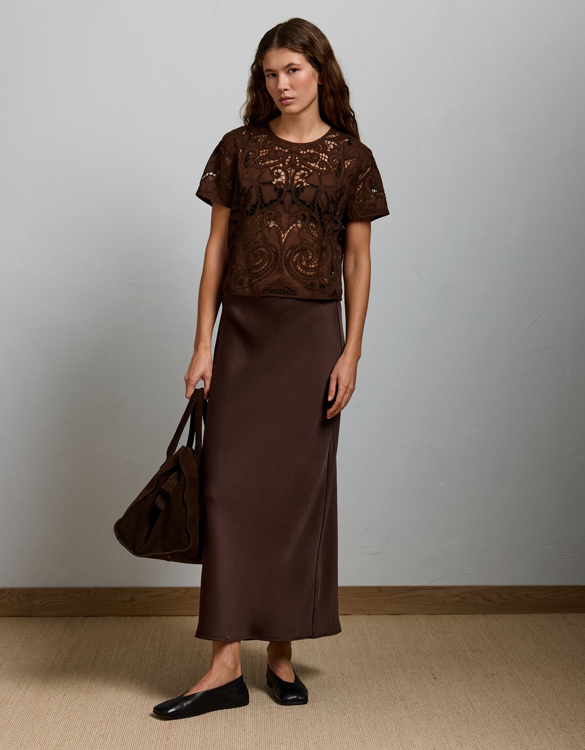 AE77 Premium Lace T-Shirt - image 5