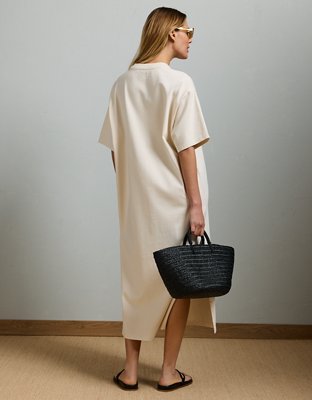 AE77 Premium T-Shirt Midi Dress