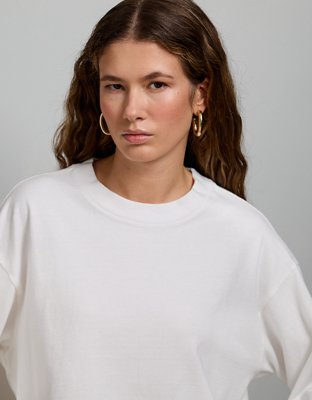AE77 Premium Boxy Long-Sleeve Cropped T-Shirt