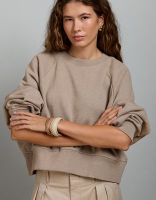 AE77 Premium Cropped Fleece Sweatshirt