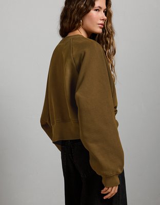 AE77 Premium Cropped Fleece Sweatshirt