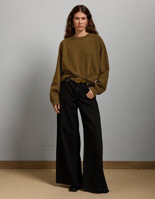 AE77 Premium Cropped Fleece Sweatshirt