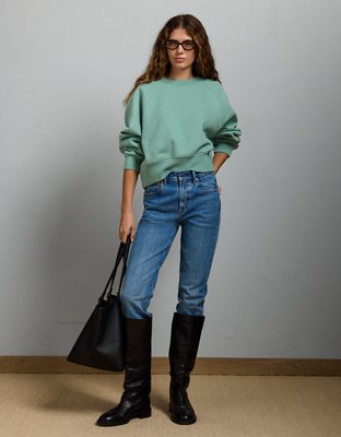 AE77 Premium Cropped Fleece Sweatshirt