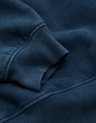 AE77 Premium Cropped Fleece Sweatshirt