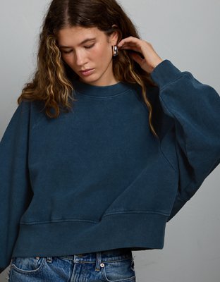 AE77 Premium Cropped Fleece Sweatshirt