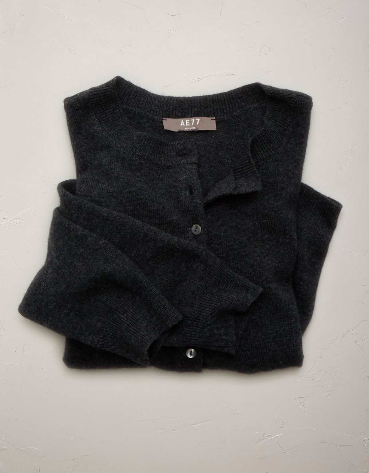 AE77 Premium Wool-Cashmere Cardigan - image 4