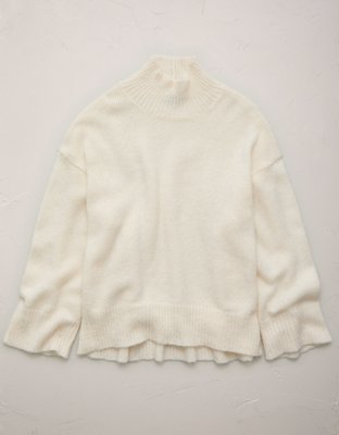AE77 Turtleneck Sweater