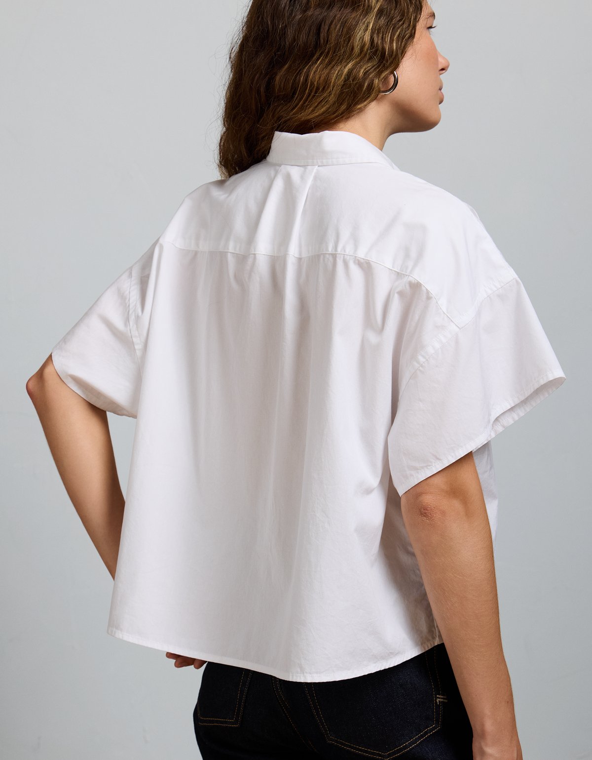 AE77 Short Sleeve Poplin Shirt - image 2