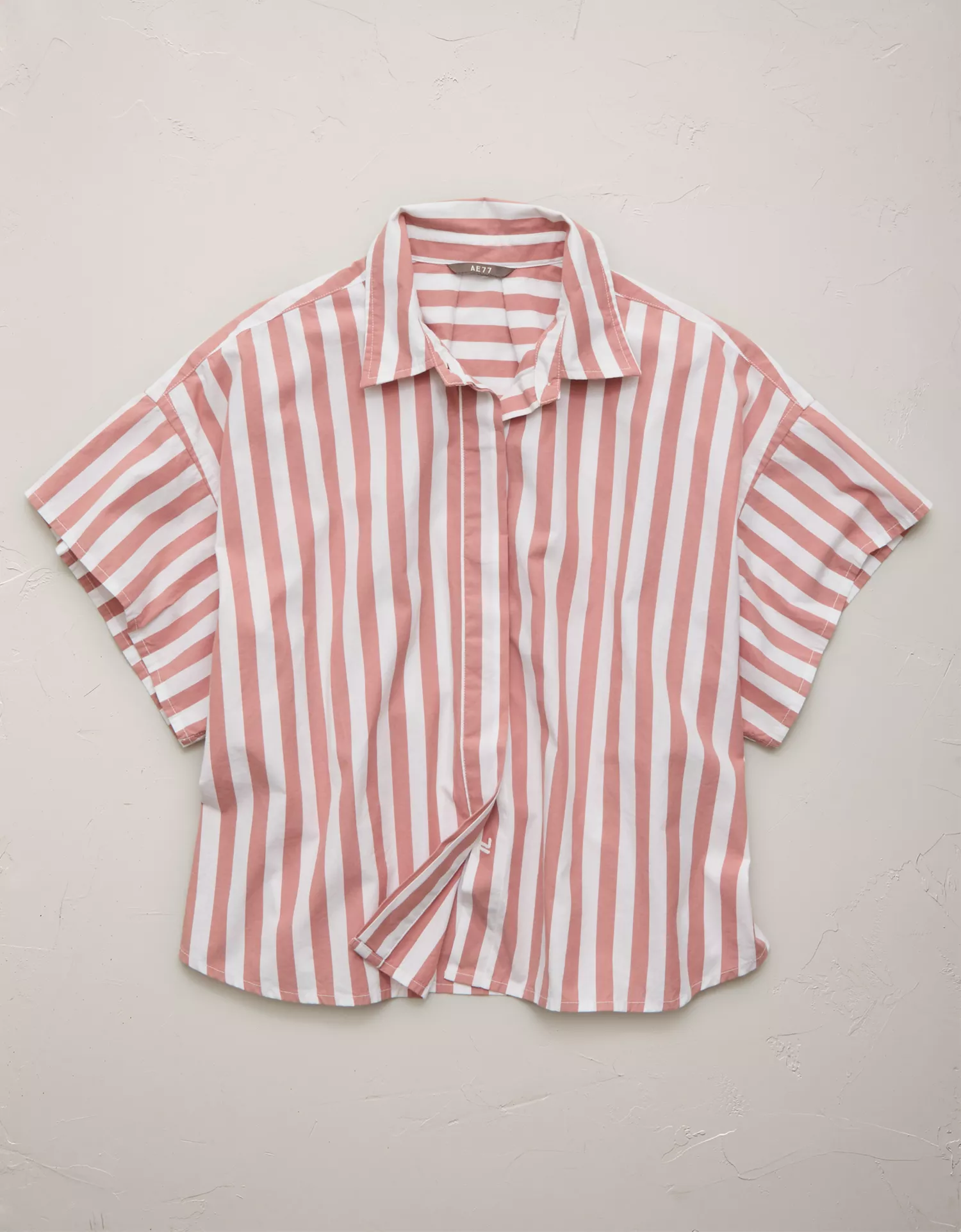 AE77 Short Sleeve Poplin Shirt - thumbnail 3