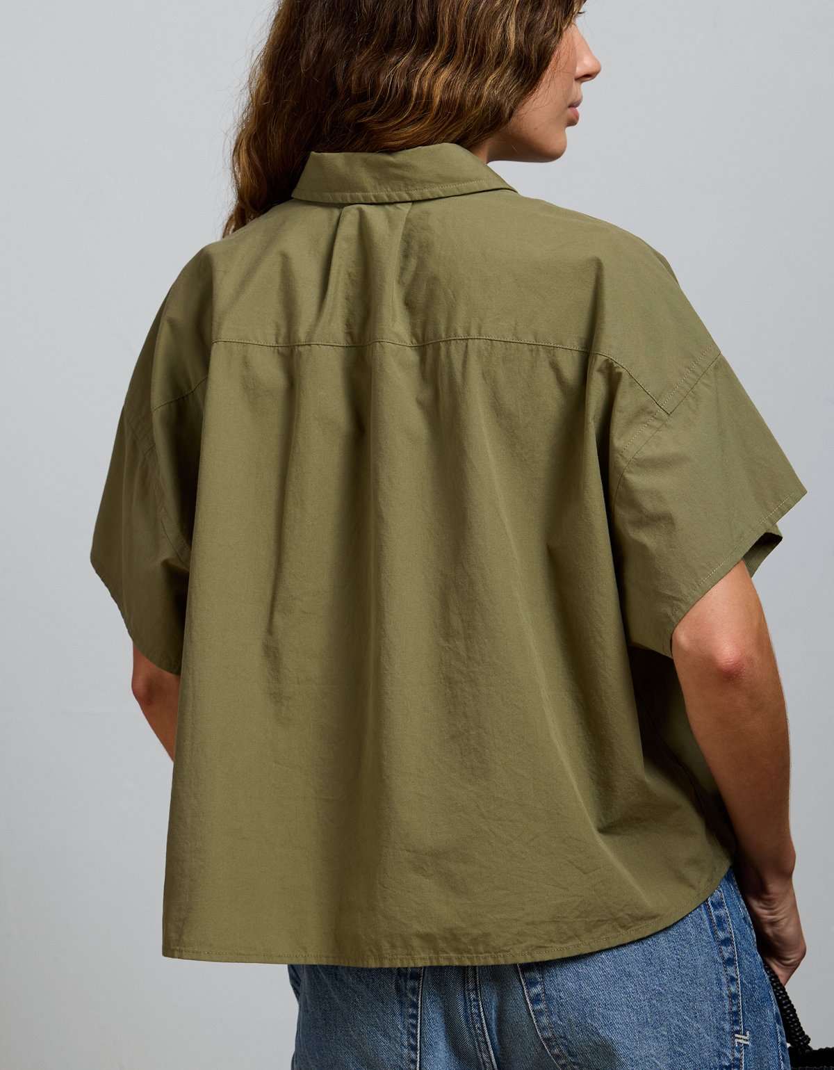 AE77 Short Sleeve Poplin Shirt - image 2