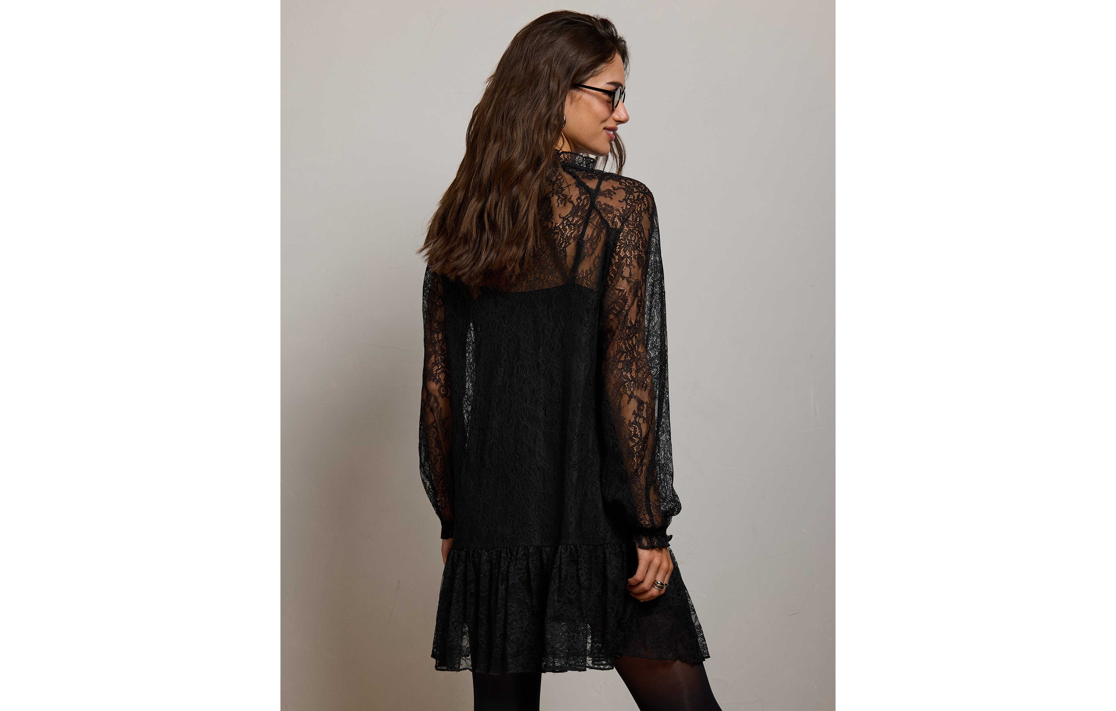AE77 Lace Dress