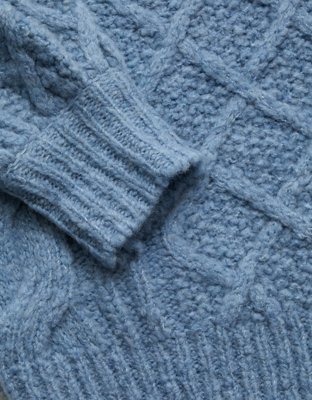 AE77 Premium Cable Sweater