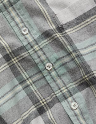 AE77 Cropped Flannel Shirt
