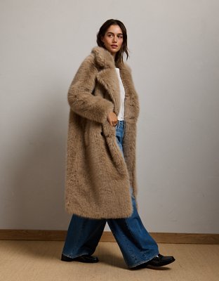 AE77 Oversized Faux Fur Coat | American Eagle