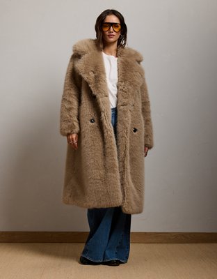 AE77 Oversized Faux Fur Coat
