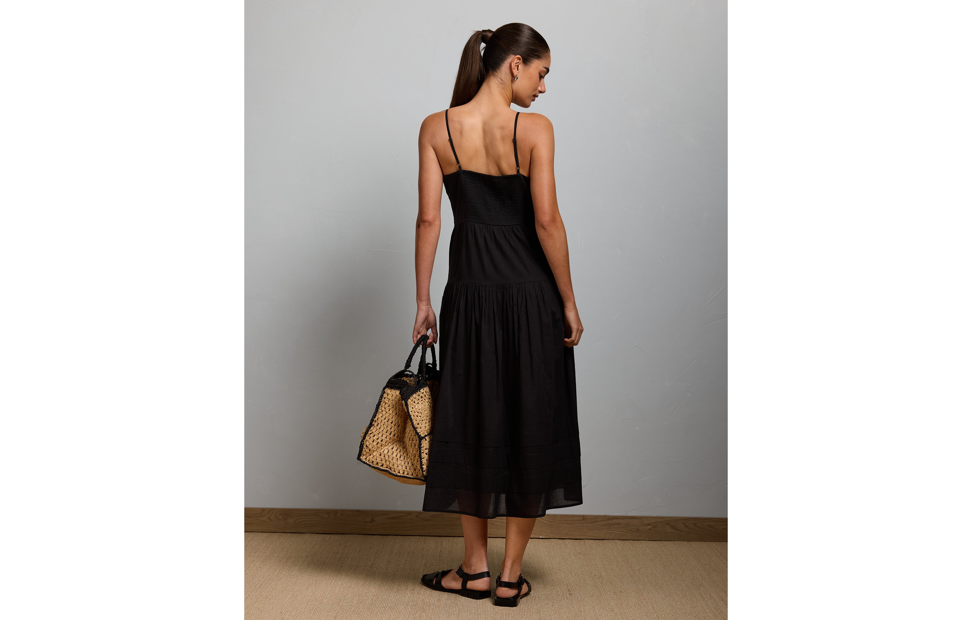 AE77 Strappy Button-Up Maxi Dress