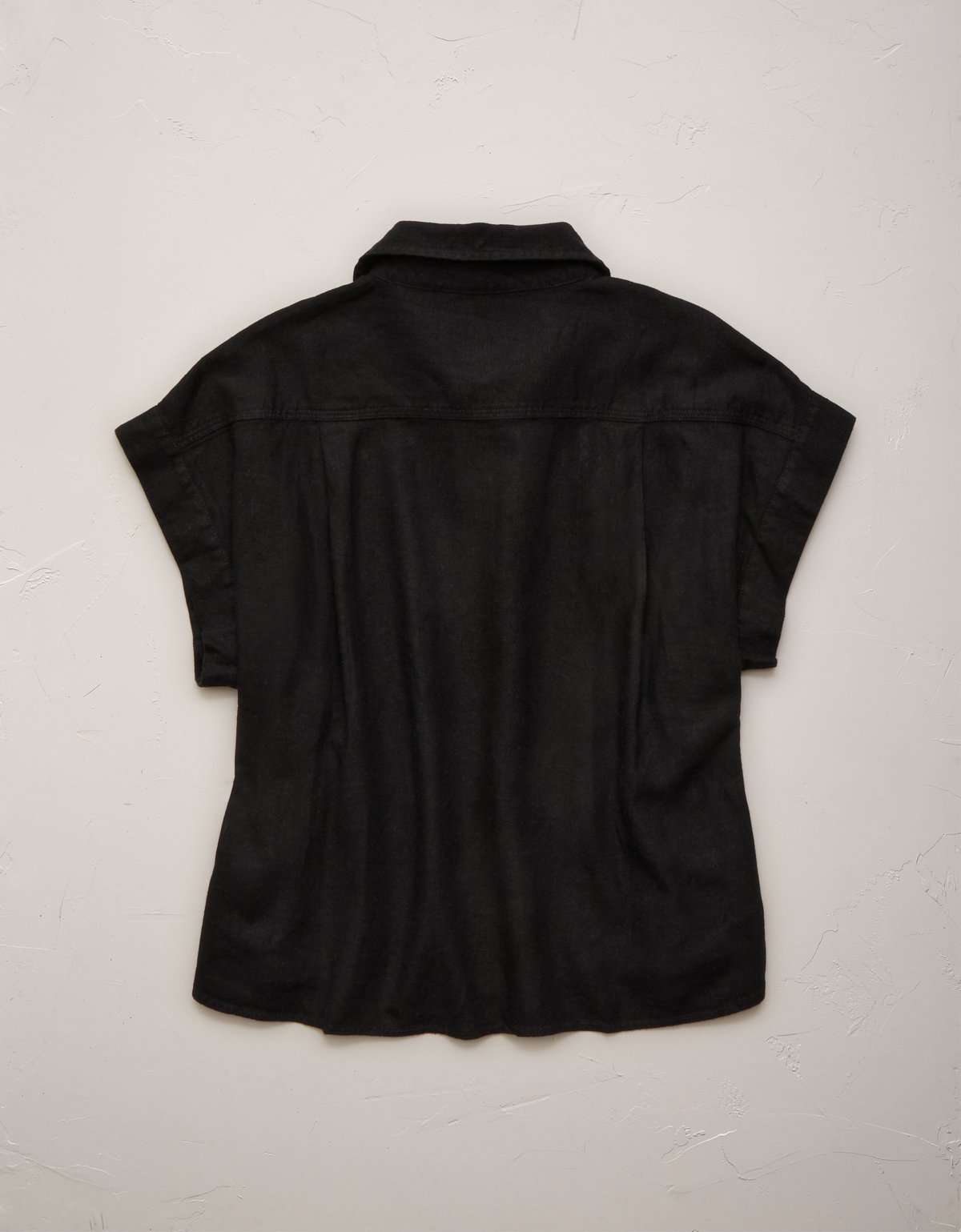 AE77 Boxy Cropped Linen-Blend Button-Up Shirt - image 4