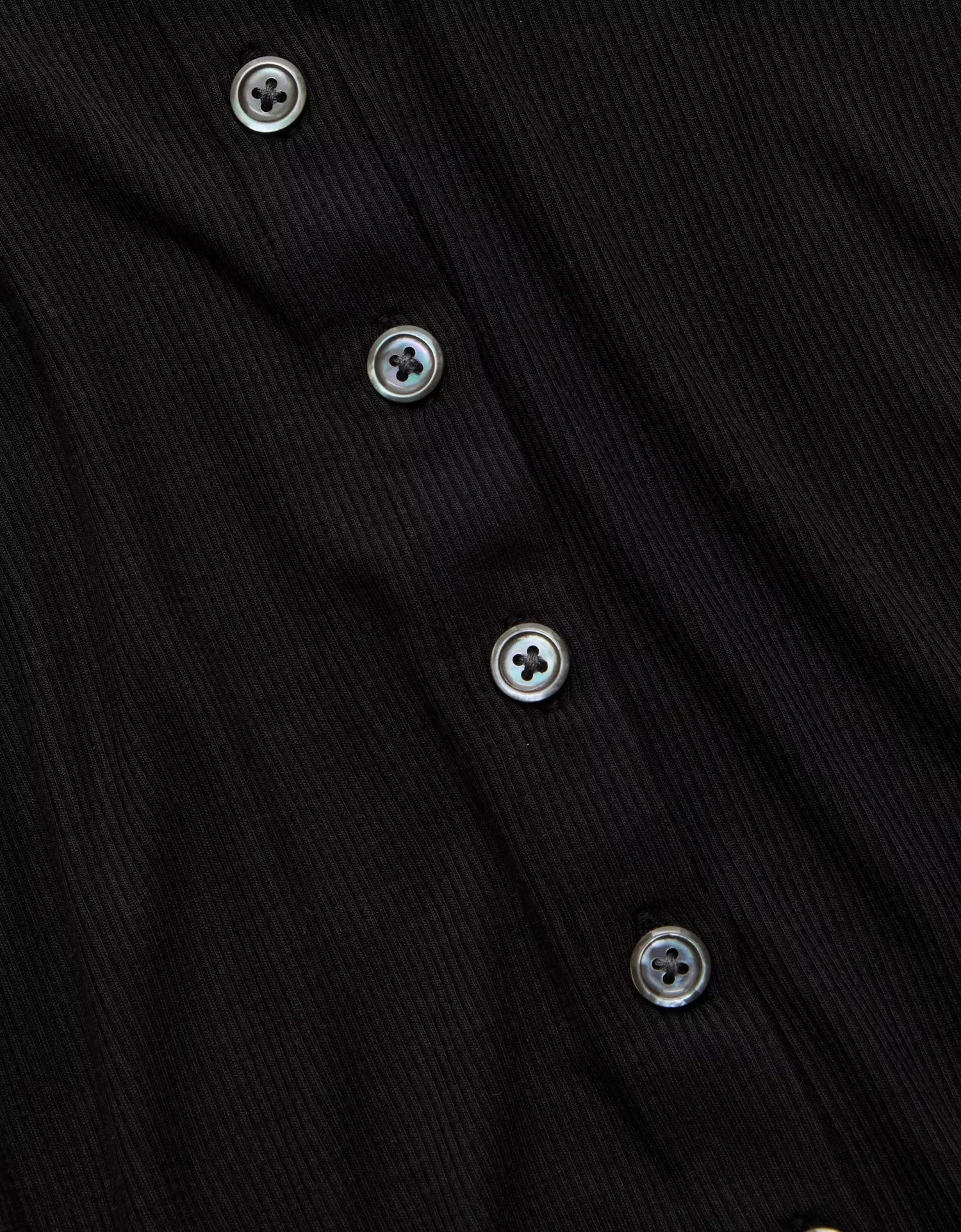 AE77 Ribbed Button-Up T-Shirt - thumbnail 7