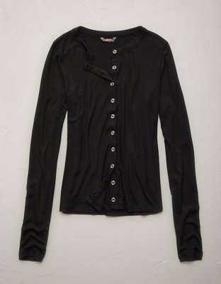 AE77 Ribbed Button-Up T-Shirt