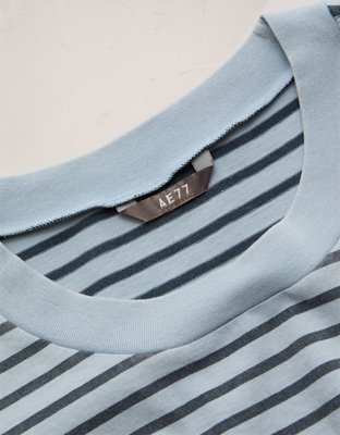 AE77 Hem-Tie Everyday T-Shirt