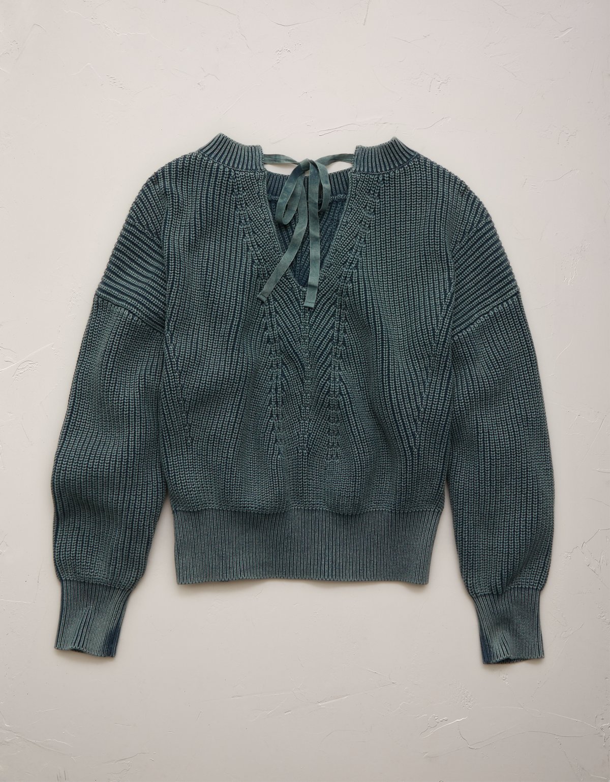 AE77 Open-Back Shaker Stitch Sweater - image 4
