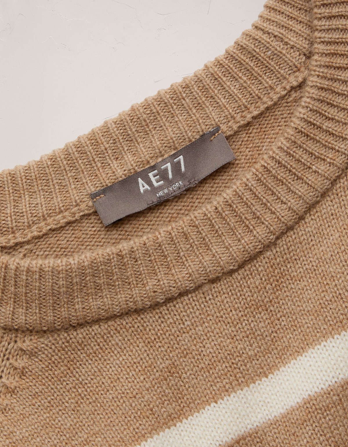 AE77 Boxy Cashmere Sweater Tee - image 5