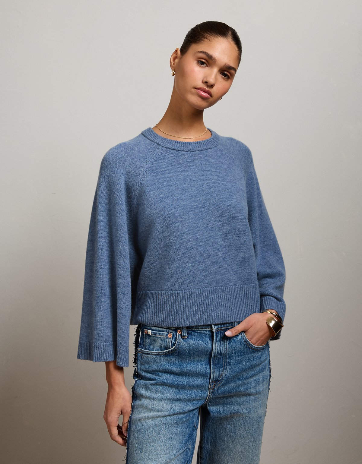 AE77 Boxy Cashmere Sweater Tee - image 5